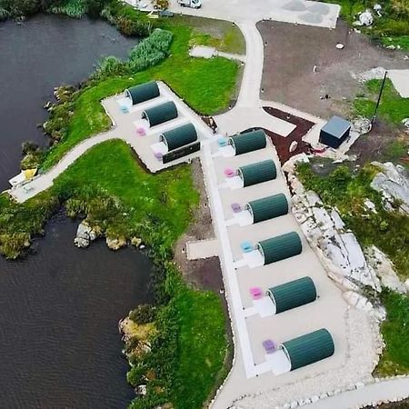 מלון Donegal Town Wheelhousepods Glamping מראה חיצוני תמונה