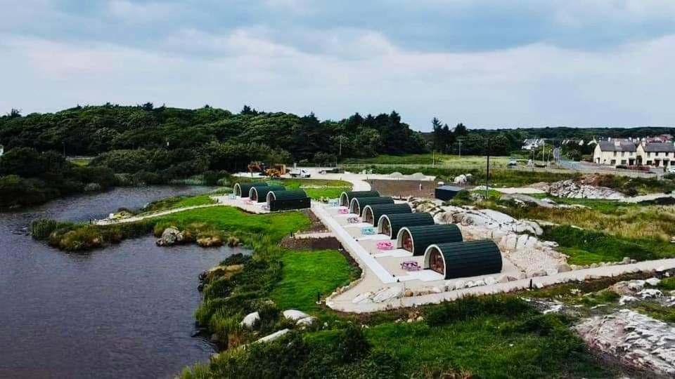 מלון Donegal Town Wheelhousepods Glamping מראה חיצוני תמונה